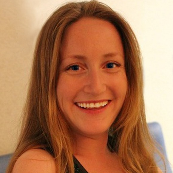 Meet your Posher, Lisa - Picture 1 of 1